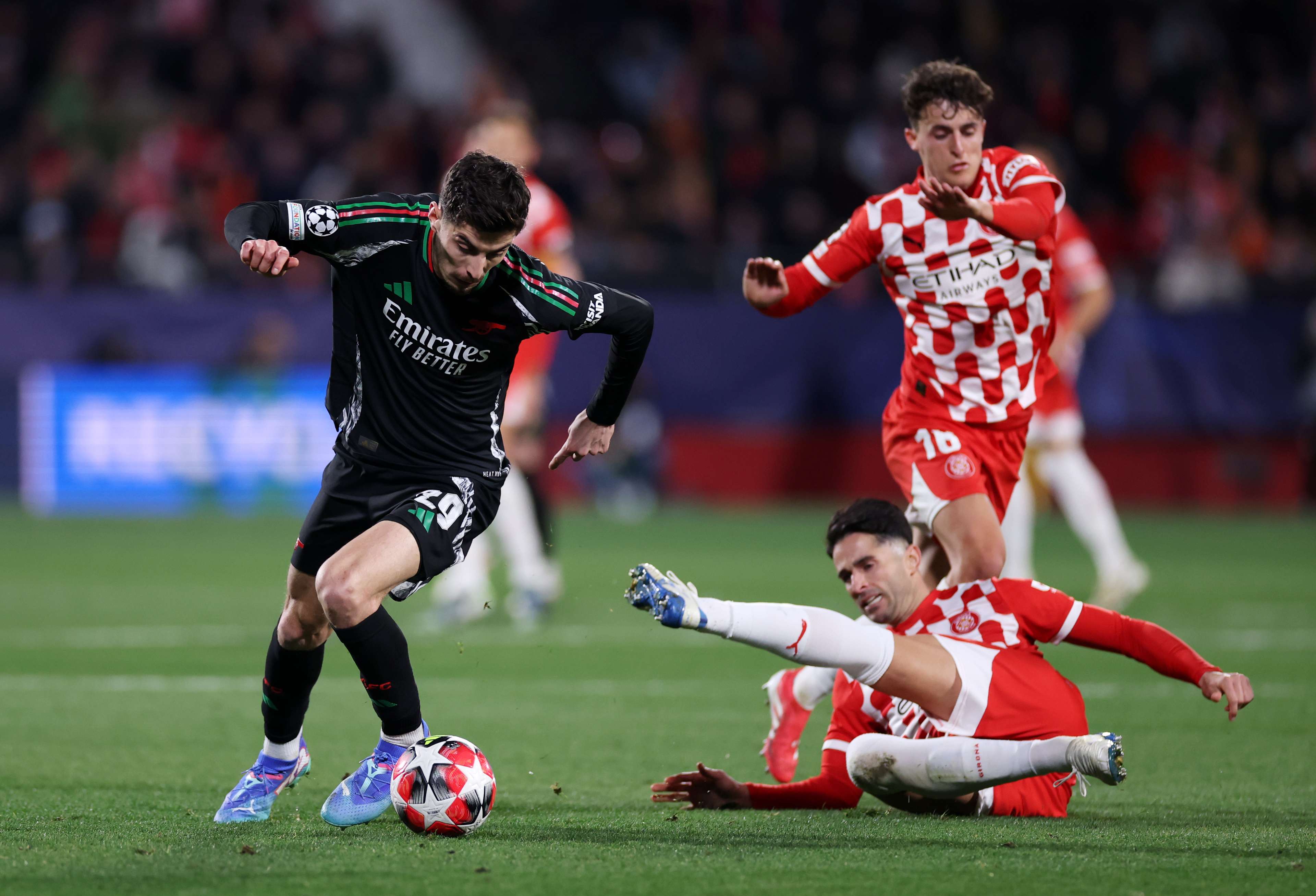 九游娱乐体育资讯：浙江选手徐嘉余勇夺男子50米仰泳冠军