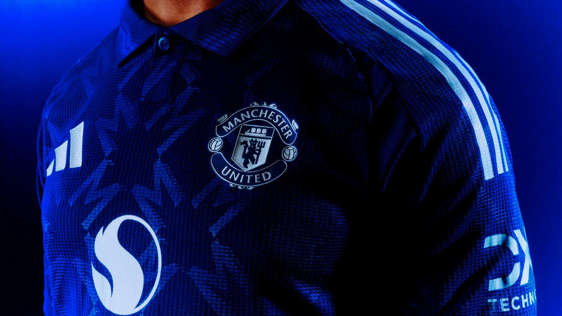 希勒力挺哈兰德：曼城机会不足，队友进球能力有待提升